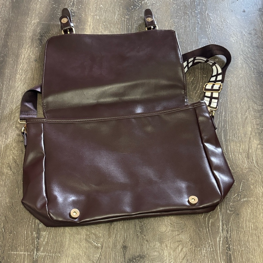 Star Wars Dark Brown Messenger Bag - Picture 8 of 11